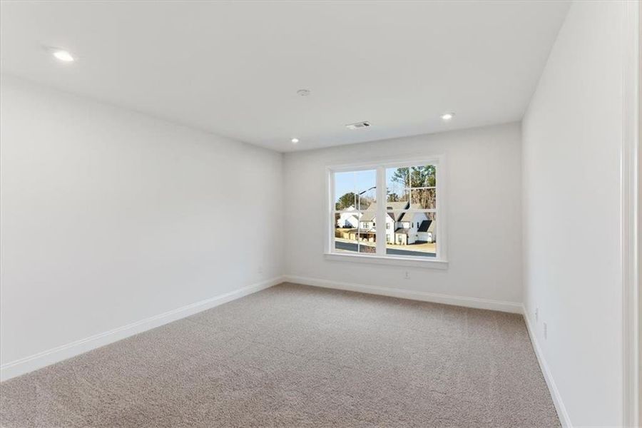 Spacious, unfurnished interior of a new home in Ford Landing, Acworth (Image 48).