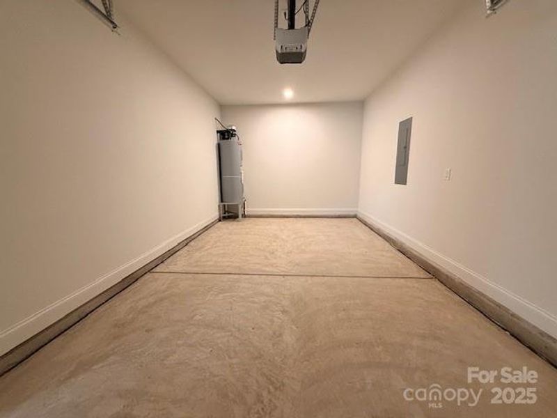 Spacious, unfurnished interior of a new home in , Gastonia (Image 43).