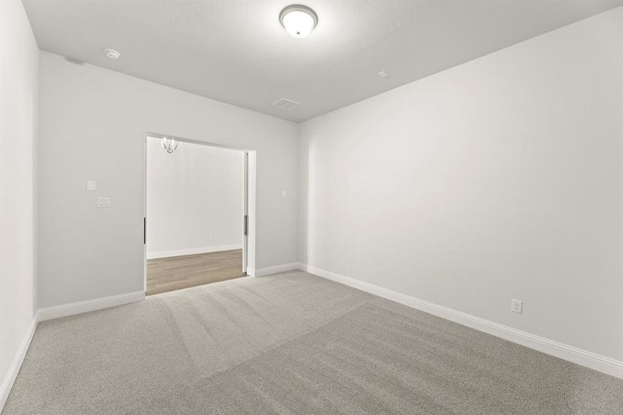 07. 3208 Patterson - Media