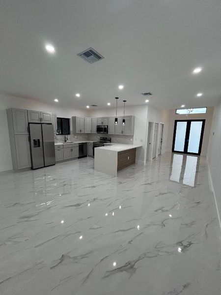 4zY3E5GGQ22aYKQxQlF5oQ