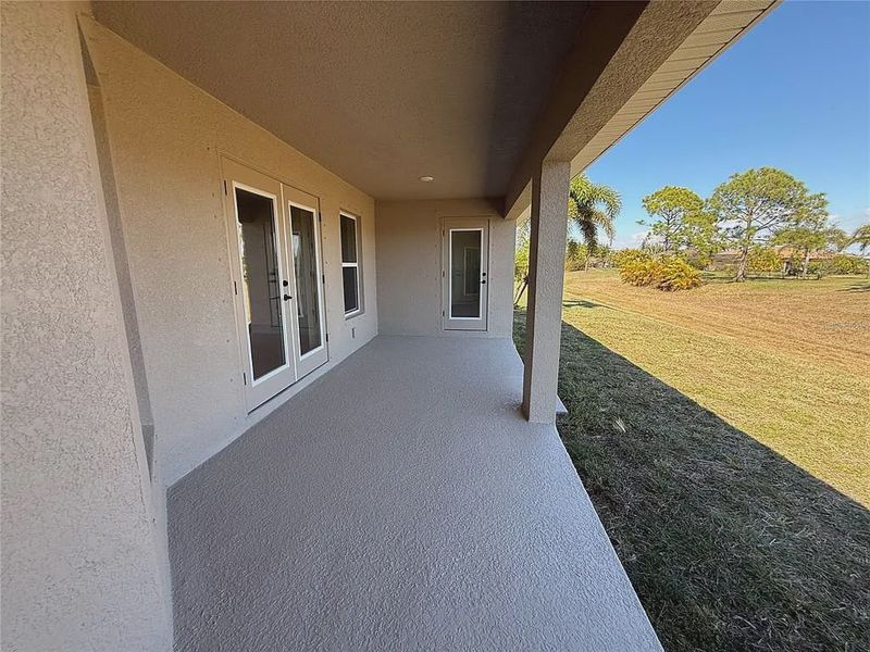 Exterior details and patio area of a home in Rotonda, Rotonda West (Image 14).