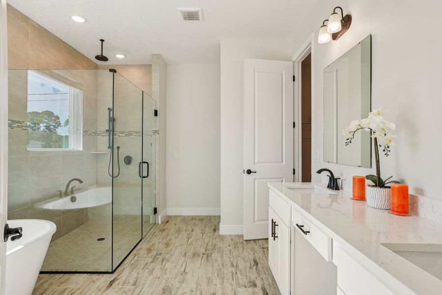 Furnished interior view inside a new home in Palm Bay, Palm Bay (Image 31).