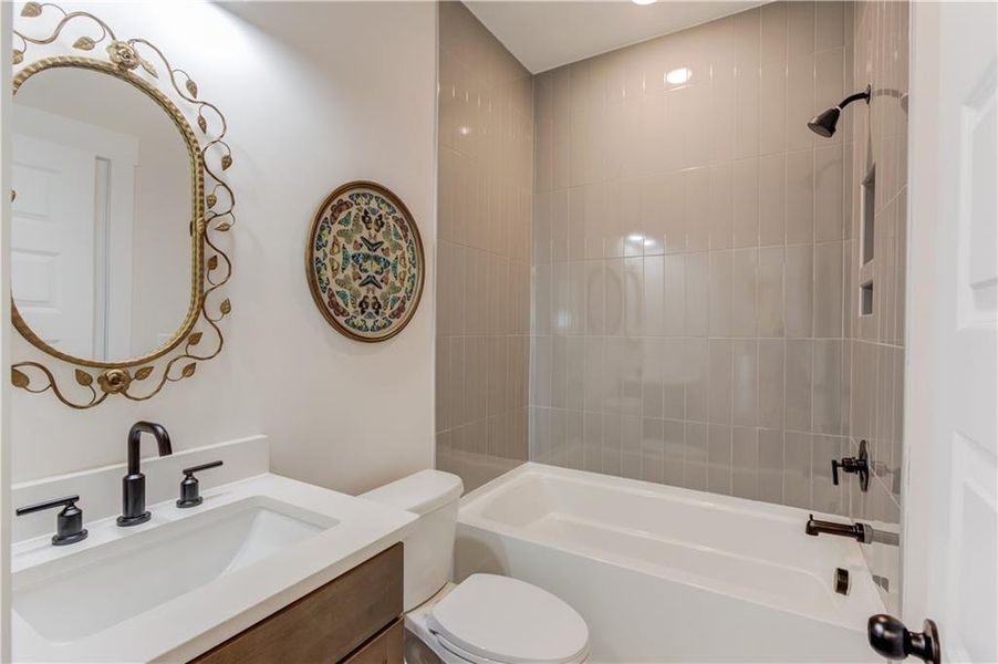 Furnished interior view inside a new home in Cambridge, Flowery Branch (Image 33).