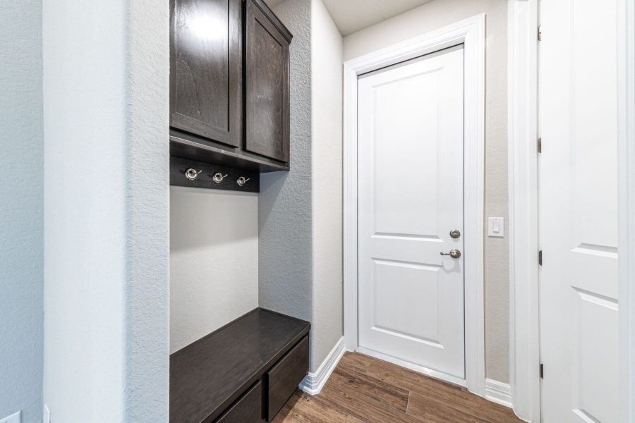 23-web-or-mls-SQFT-0145
