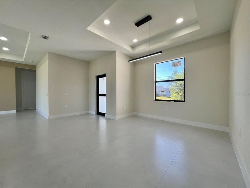 Spacious, unfurnished interior of a new home in , Port Charlotte (Image 56).