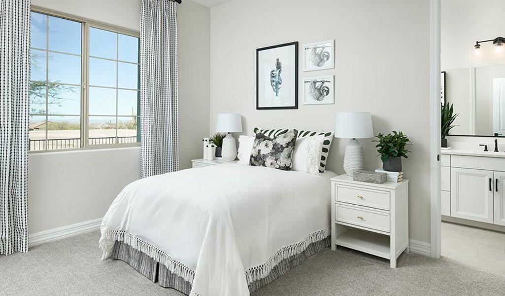 Holbrook-T31H-Saguaro Bedroom