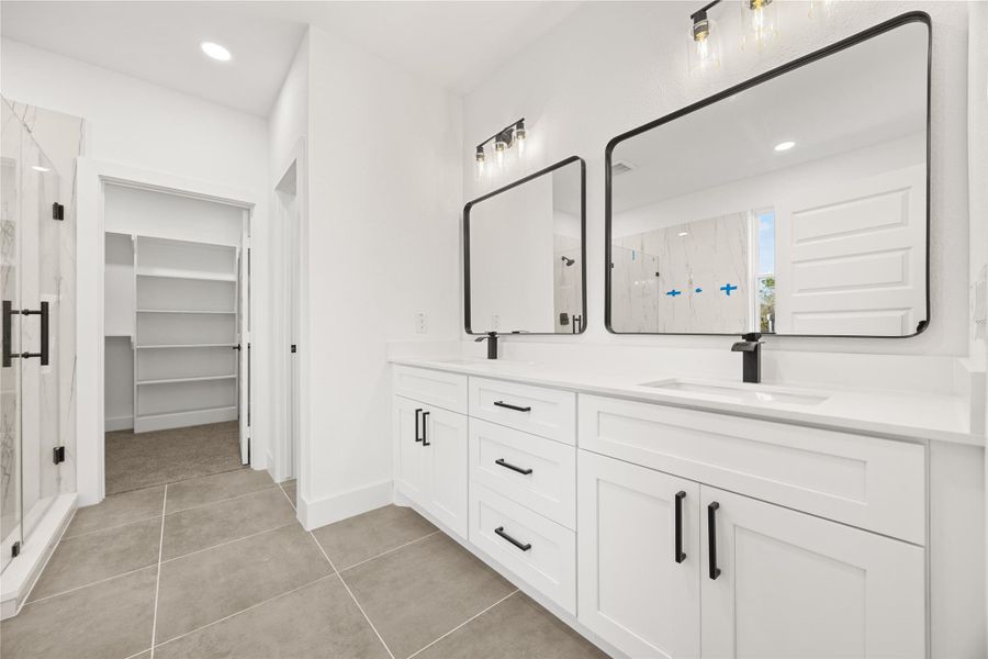 Furnished interior view inside a new home in , Houston (Image 10).