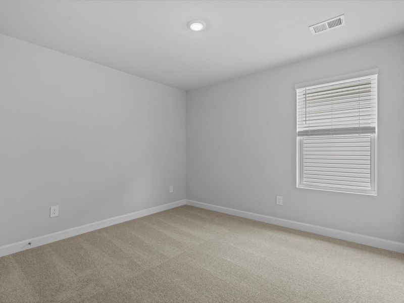 Spacious, unfurnished interior of a new home in Chatham Forest, Duncan (Image 18).