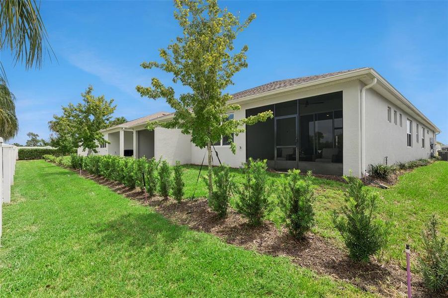 Exterior details and patio area of a home in Del Webb Oasis, Winter Garden (Image 22).