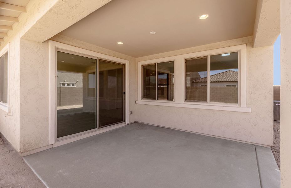 Exterior details and patio area of a home in El Rancho Santa Rosa, Maricopa (Image 19).