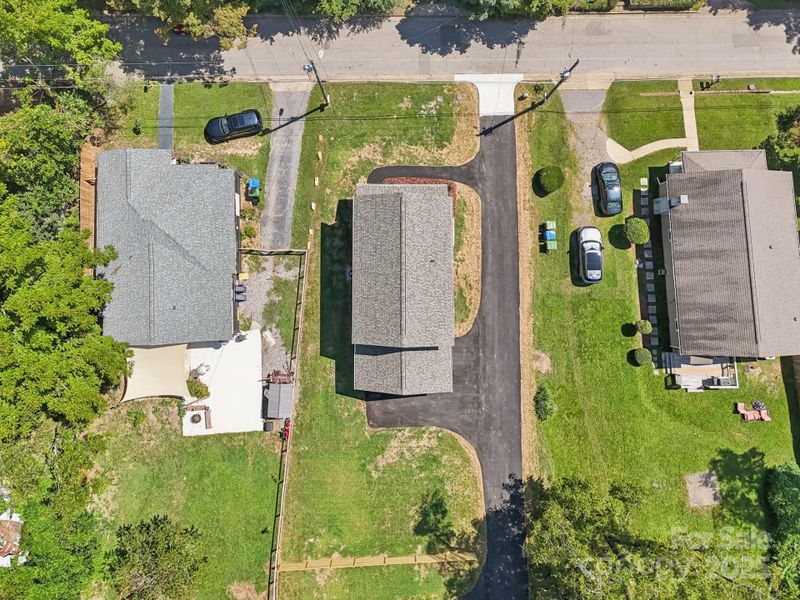 Image 23 of a home in .