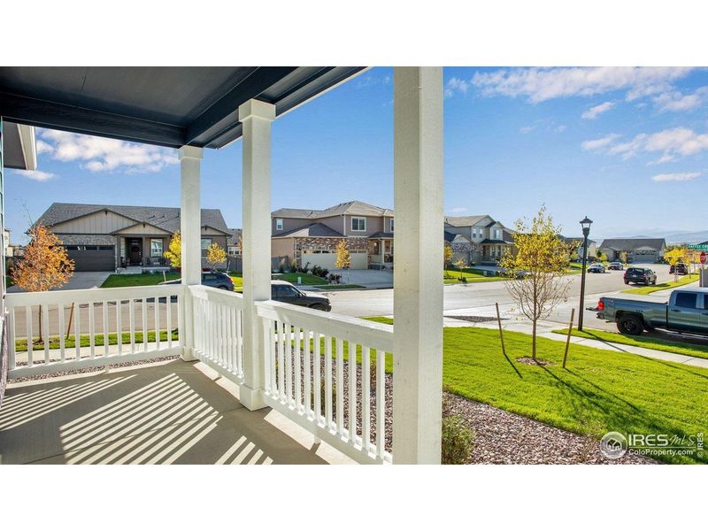 Exterior details and patio area of a home in Vantage, Berthoud (Image 3).