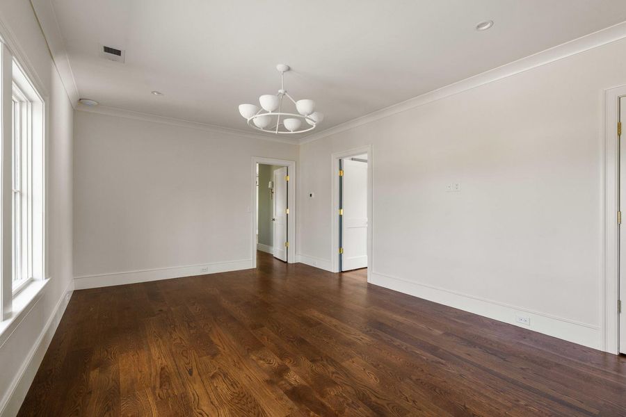 Spacious, unfurnished interior of a new home in , Mount Pleasant (Image 19).