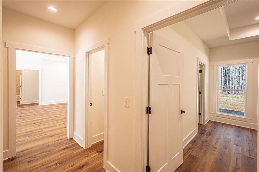 Spacious, unfurnished interior of a new home in , Dawsonville (Image 27).