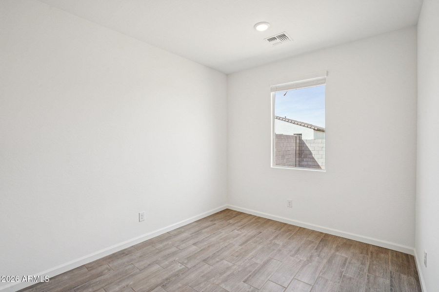 24-web-or-mls-W Kenner Dr-S1004-024