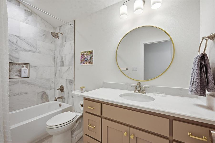 Furnished interior view inside a new home in , Weatherford (Image 14).