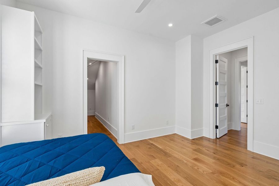 Image 122 of a home in .