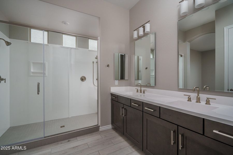 13) PRIMARY BATH 13) PRIMARY BATH