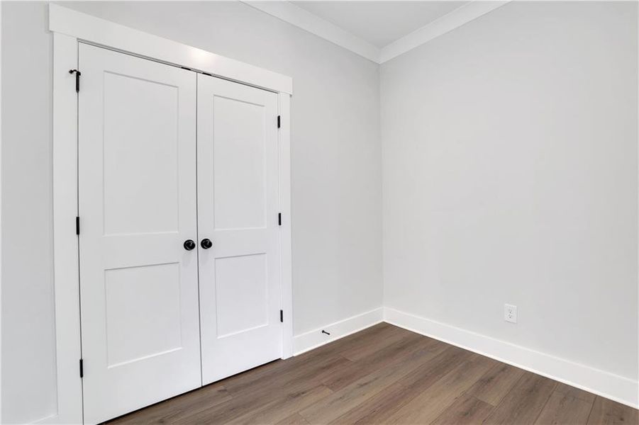 Spacious, unfurnished interior of a new home in Cambridge, Flowery Branch (Image 49). Spacious, unfurnished interior of a new home in Cambridge, Flowery Branch (Image 49).