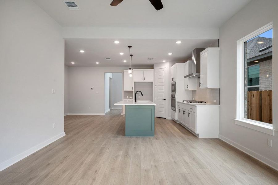 Furnished interior view inside a new home in Heritage, Dripping Springs (Image 14). Furnished interior view inside a new home in Heritage, Dripping Springs (Image 14).