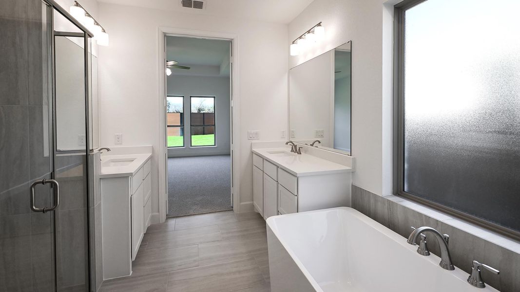 Furnished interior view inside a new home in Juniper Springs, Lockhart (Image 15).