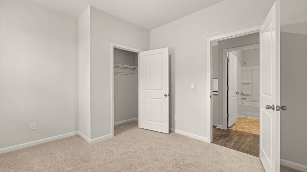 Spacious, unfurnished interior of a new home in The Islands, Beech Island (Image 35).