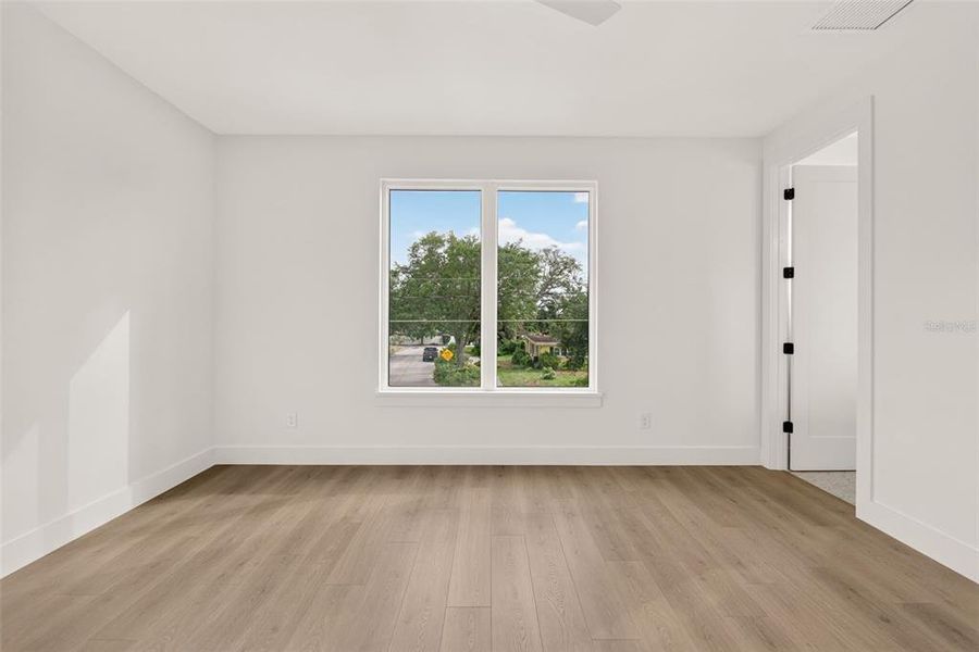 Spacious, unfurnished interior of a new home in , Orlando (Image 68). Spacious, unfurnished interior of a new home in , Orlando (Image 68).