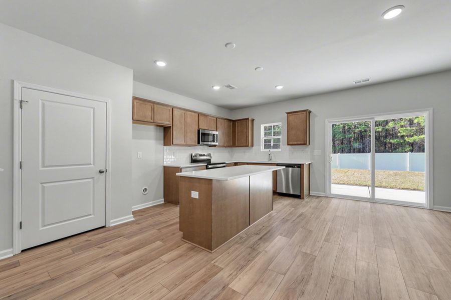 Furnished interior view inside a new home in Hainer Place, Conway (Image 12).