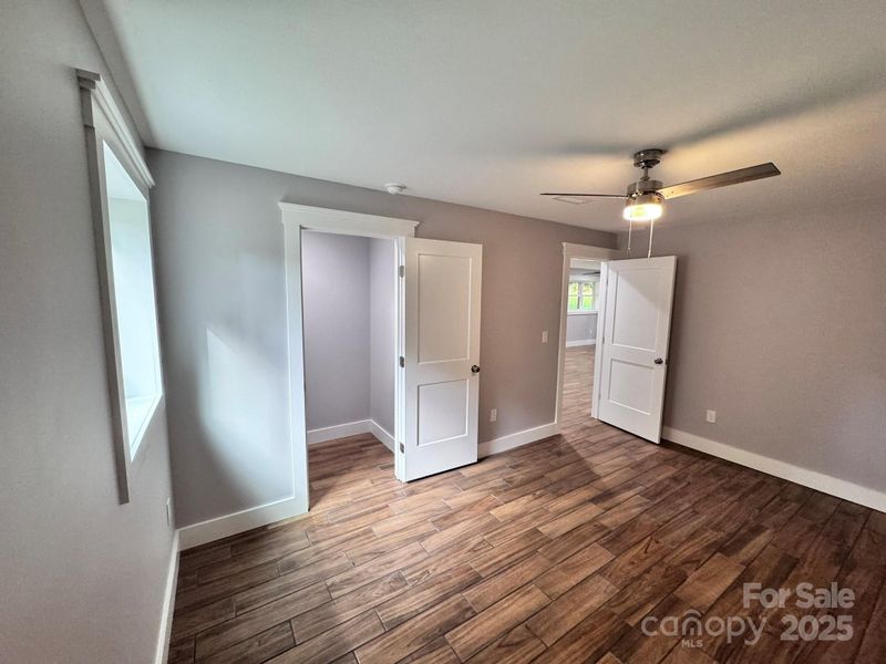 Spacious, unfurnished interior of a new home in , Asheville (Image 18).