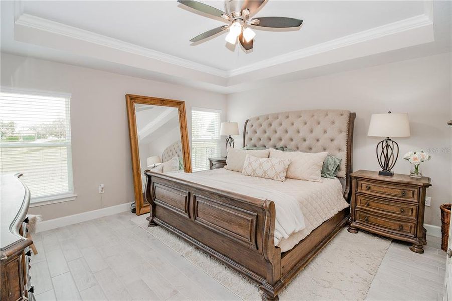Furnished interior view inside a new home in , Auburndale (Image 18).