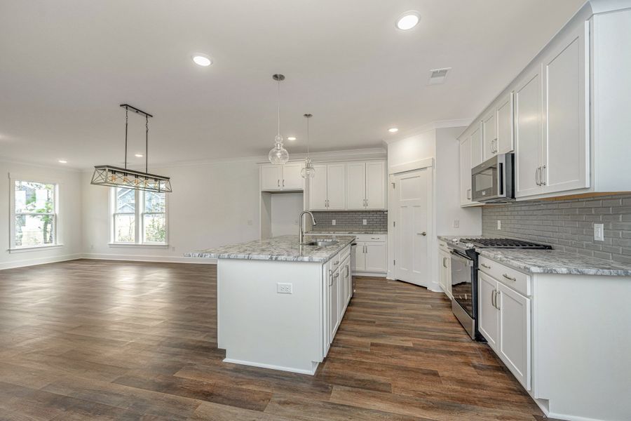 Representative furnished interior of a home built from the Townsend by Center Park Homes in Sweetbay Cove, Summerville (Image 7). Representative furnished interior of a home built from the Townsend by Center Park Homes in Sweetbay Cove, Summerville (Image 7).