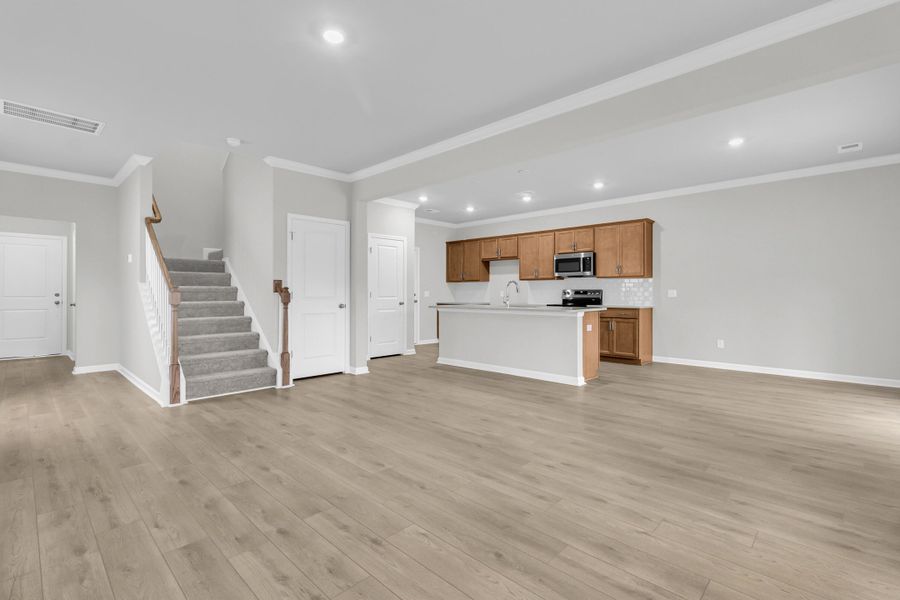 Spacious, unfurnished interior of a new home in Central Creek, Goose Creek (Image 24). Spacious, unfurnished interior of a new home in Central Creek, Goose Creek (Image 24).