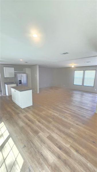 Spacious, unfurnished interior of a new home in , New Port Richey (Image 11).