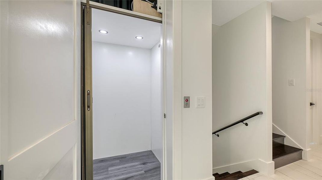 Image 42 of a home in .