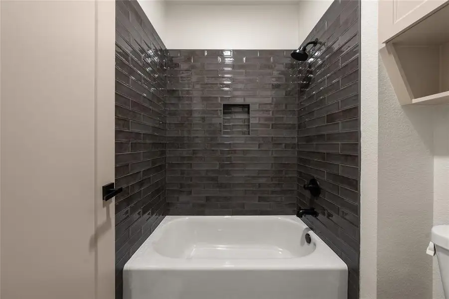 Image 34 of a home in . Image 34 of a home in .