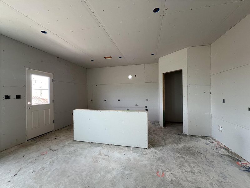 Spacious, unfurnished interior of a new home in Rolling Glen, Hutto (Image 23). Spacious, unfurnished interior of a new home in Rolling Glen, Hutto (Image 23).