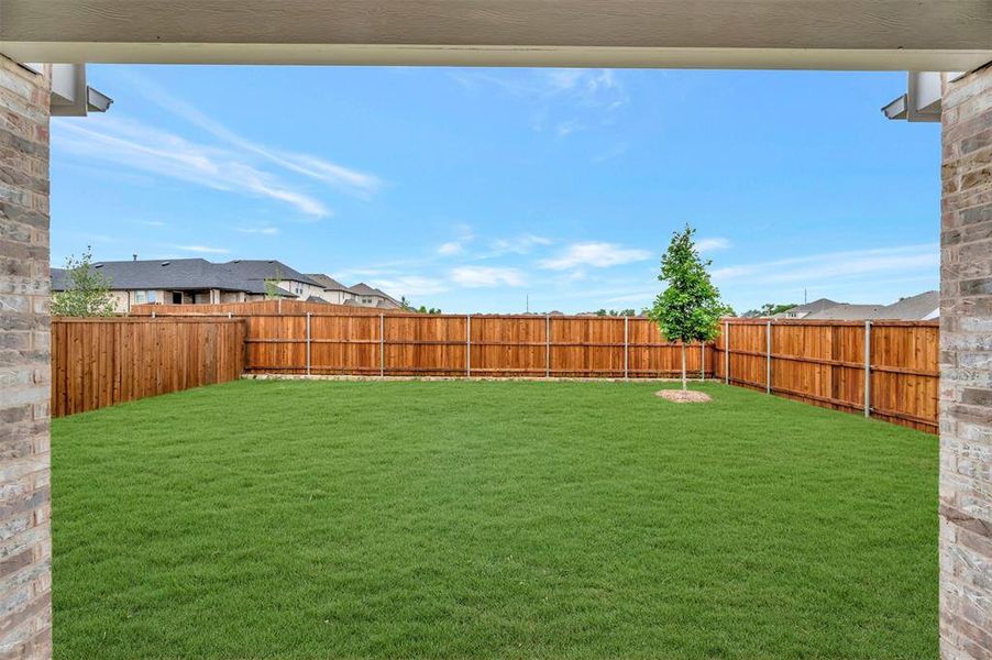 Exterior details and patio area of a home in Heritage Ranch, Sherman (Image 24). Exterior details and patio area of a home in Heritage Ranch, Sherman (Image 24).