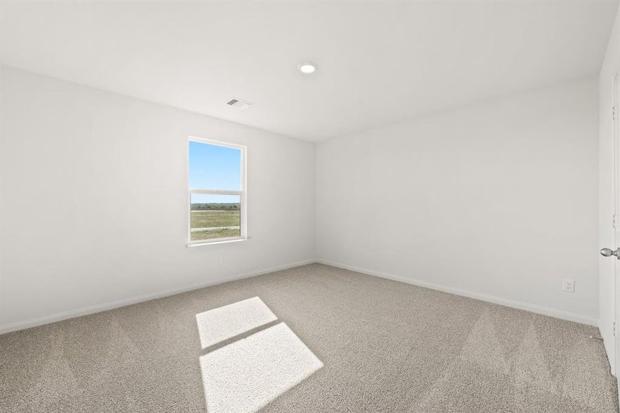 Spacious, unfurnished interior of a new home in Cresson Estates, Cresson (Image 6).