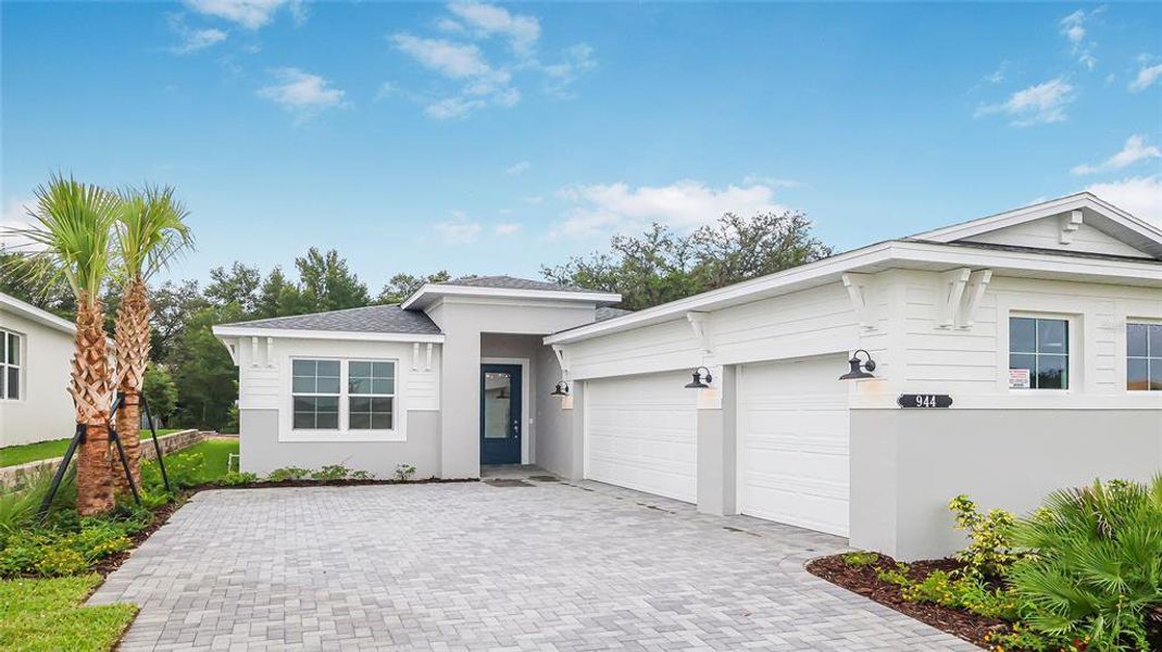 Image 44 of a home in Cresswind at Hammock Oaks.