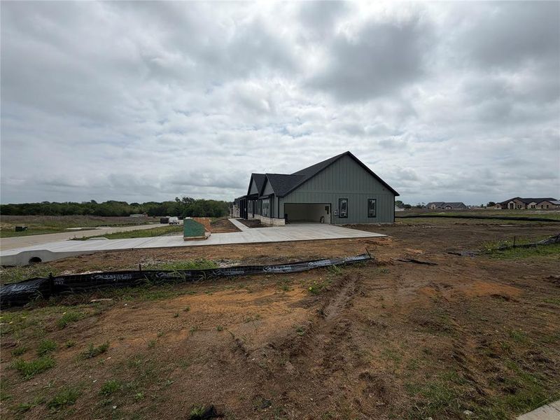 Image 9 of a home in . Image 9 of a home in .