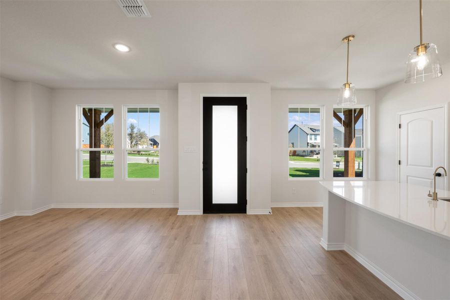 Representative images and renderings are for illustrative purposes. Actual structural options and design finishes of home may vary. Representative images and renderings are for illustrative purposes. Actual structural options and design finishes of home may vary.
