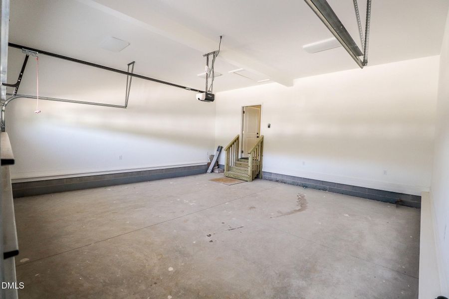 225 interior 13