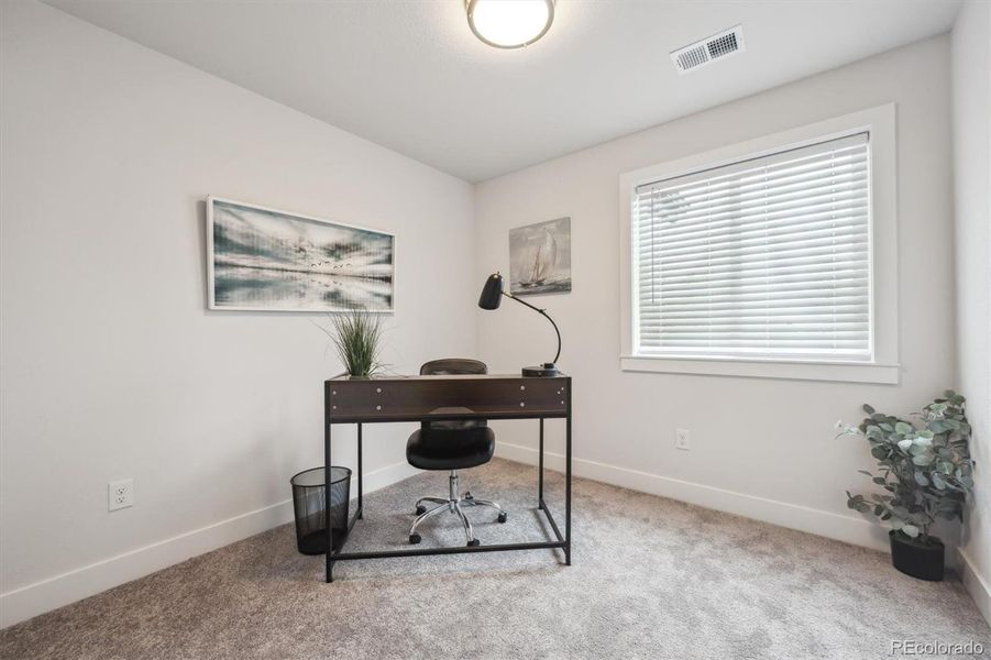 Furnished interior view inside a new home in , Lakewood (Image 12).