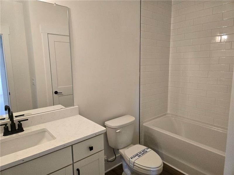 Furnished interior view inside a new home in Twin Lakes, Hoschton (Image 7). Furnished interior view inside a new home in Twin Lakes, Hoschton (Image 7).