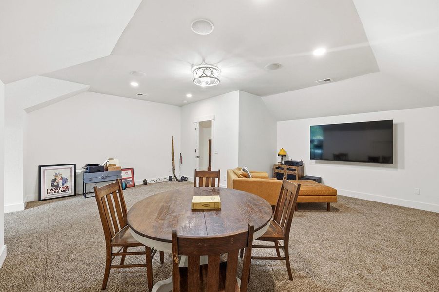 Furnished interior view inside a new home in , Seabrook (Image 46).