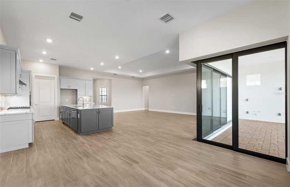 Image 41 of a home in Del Webb Catalina.