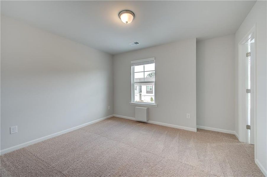 Spacious, unfurnished interior of a new home in Bowers Farm, McDonough (Image 21).