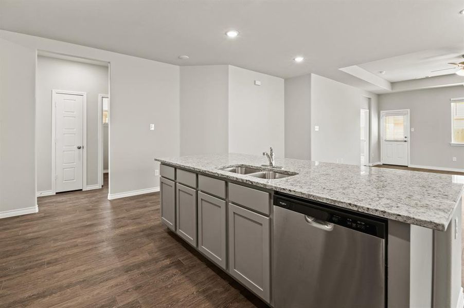 Furnished interior view inside a new home in Deer Creek, Fort Worth (Image 9). Furnished interior view inside a new home in Deer Creek, Fort Worth (Image 9).