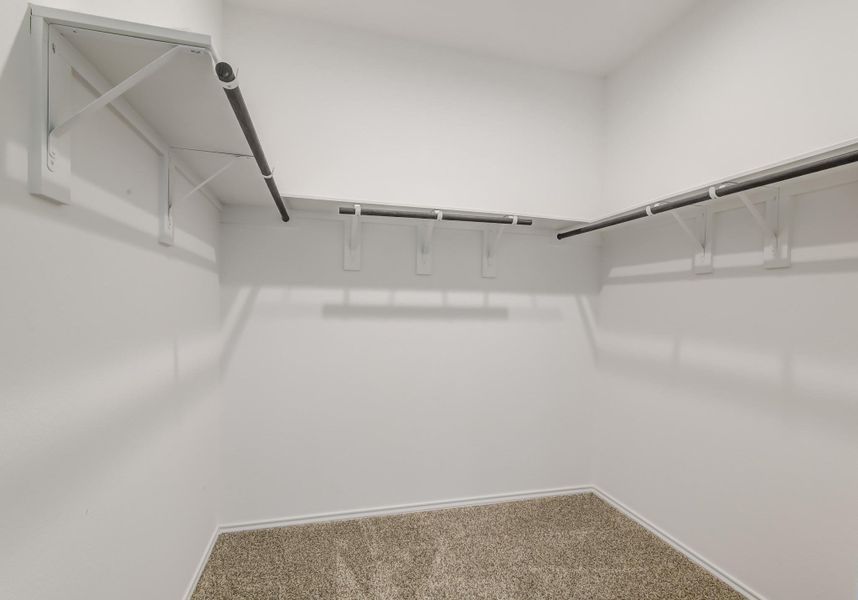 Spacious, unfurnished interior of a new home in River Ranch Meadows, Dayton (Image 34).