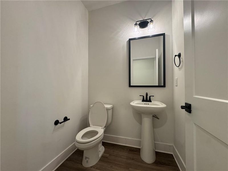 Furnished interior view inside a new home in Tuscany Hills, Douglasville (Image 8).